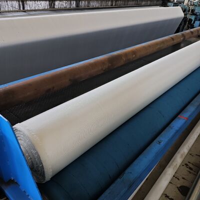 Vải Geotextile dệt công nghiệp được thiết kế để ngăn ngừa xói mòn đất và di dời tổng hợp trong các ứng dụng cơ sở hạ tầng