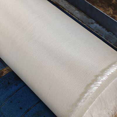 Vải Geotextile dệt công nghiệp được thiết kế để ngăn ngừa xói mòn đất và di dời tổng hợp trong các ứng dụng cơ sở hạ tầng