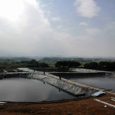 Lớp lót màng địa kỹ thuật chống thấm HDPE cho bể chứa hóa chất công nghiệp và nước thải