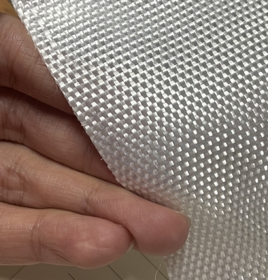 10% kéo dài Geotextile dệt để ổn định đất 50m-100m chiều dài