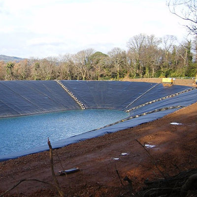 Chỉ số oxy≥30 Phần trăm Màng chống thấm HDPE Đen Trắng Xanh lam Xanh lục Xám Đỏ Vàng Vật liệu lót bền, linh hoạt, chống thấm nước