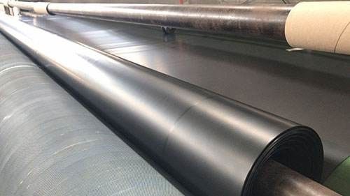 Liner Geomembrane HDPE màu đen với chỉ số oxy ≥ 30% và kháng áp suất thủy tĩnh ≥ 1.0Mpa