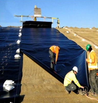 Bể cá 2mm HDPE Geomembrane Đập nước có độ bền cơ học cao