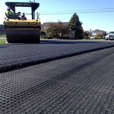 100g/m2-800g/m2 Warp đan sợi thủy tinh Geogrids giải pháp tốt nhất cho các cấu trúc giữ đất